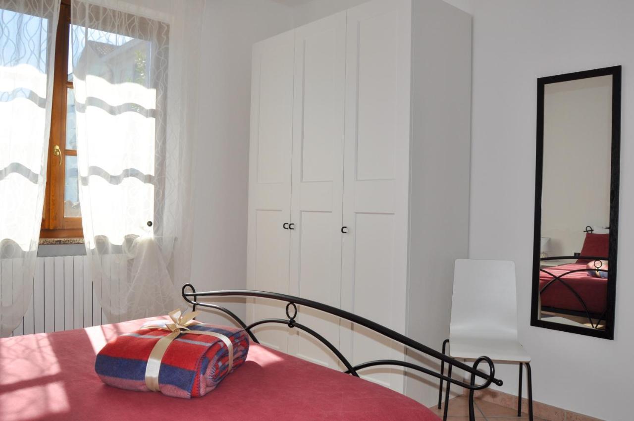 تْشيرتوسا دي بافِيا B&B Sarita'S Rooms المظهر الخارجي الصورة